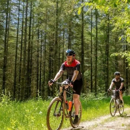 In Grand Est * Signy-lʼAbbaye